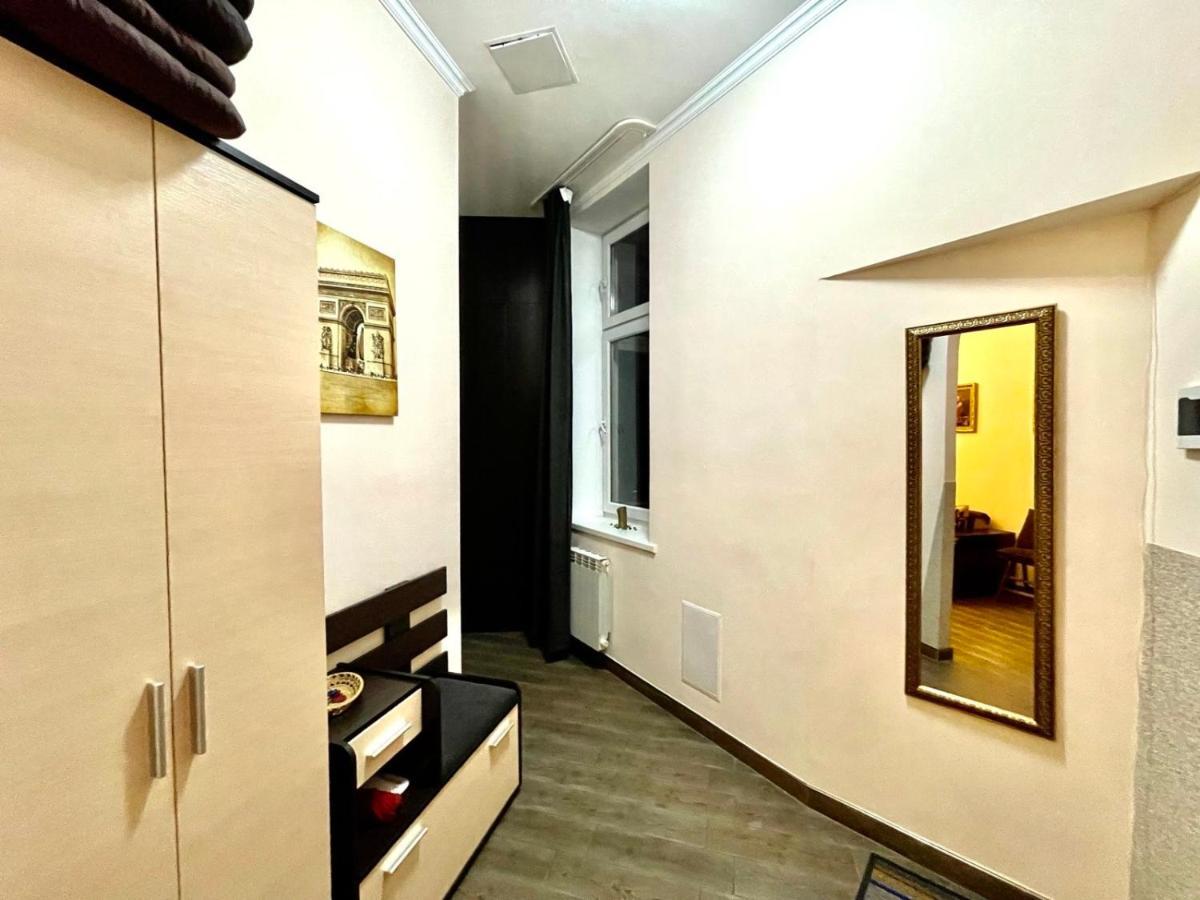 V&O Whitechocolateapt 800 M To Opera ลวีฟ ภายนอก รูปภาพ