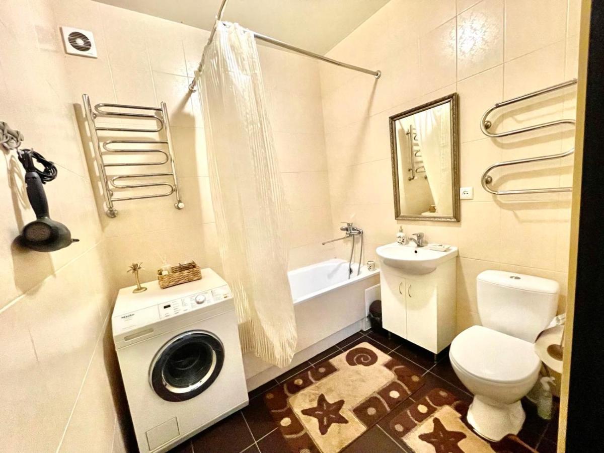 V&O Whitechocolateapt 800 M To Opera ลวีฟ ภายนอก รูปภาพ